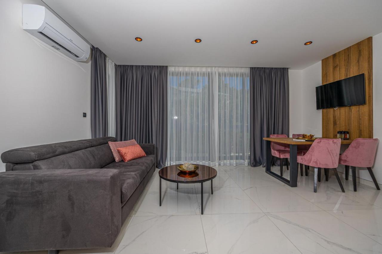 Villa Lana Crikvenica Bagian luar foto