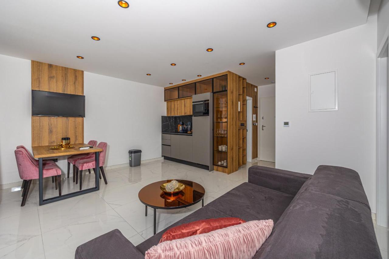 Villa Lana Crikvenica Bagian luar foto